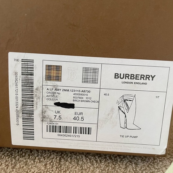 BURBERRY THE UP PUMP SIZE 40.5 BIRCH BROWN. - Picture 10 of 13